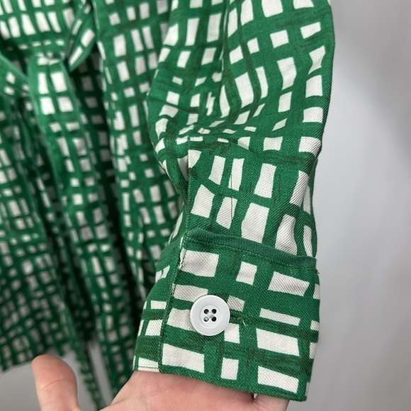 CAbi Circuit green white plaid linen jacket size medium - Picture 8 of 11